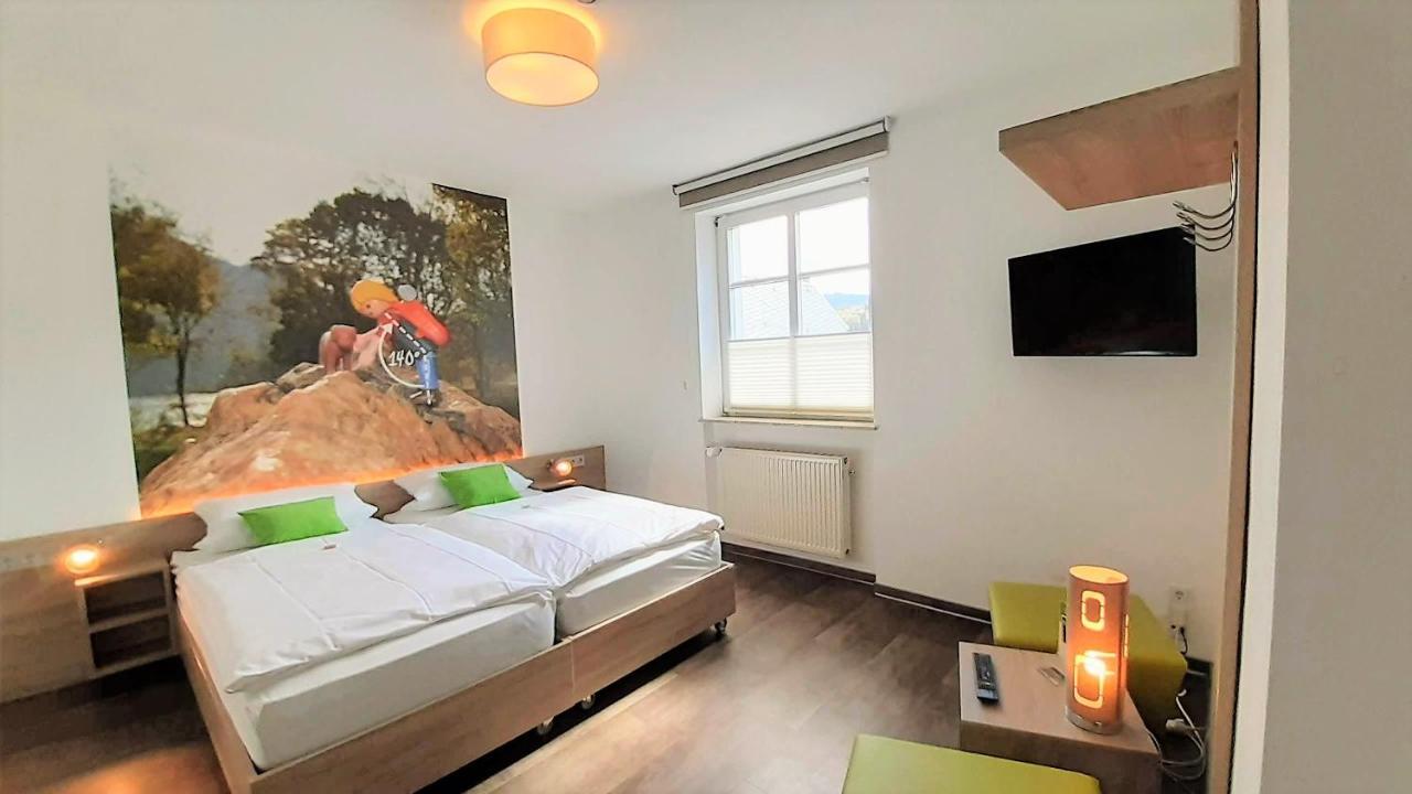 Winkelwerkstatt Hotel Kröv Esterno foto